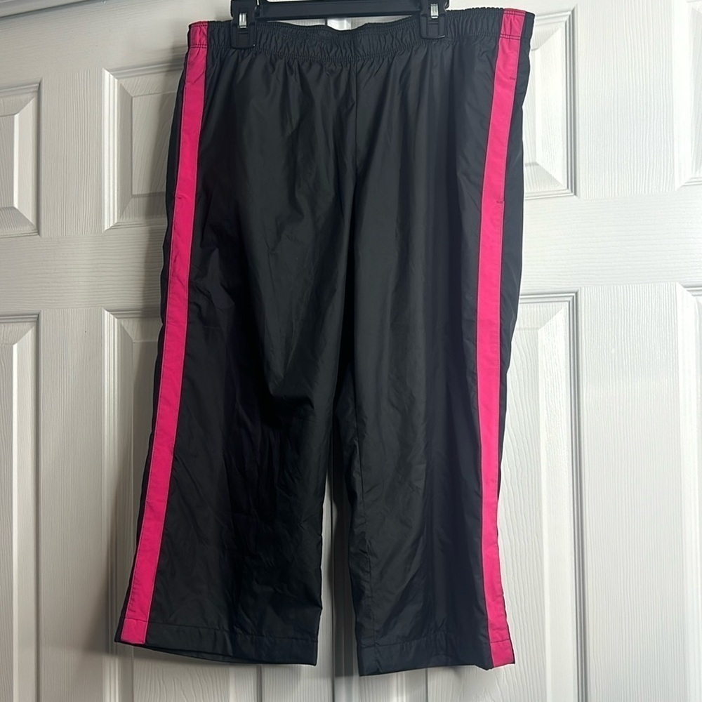 Nike Capri Pink Stripe Pockets Pull On M NEW
